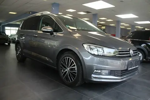 Used VOLKSWAGEN TOURAN Petrol 2016 Ad 