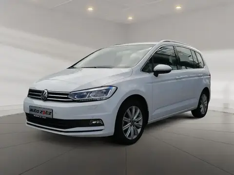 Used VOLKSWAGEN TOURAN Petrol 2022 Ad 