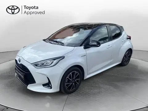 Used TOYOTA YARIS Hybrid 2021 Ad 