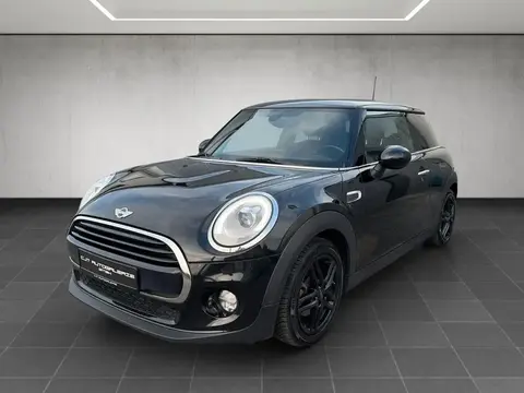 Annonce MINI COOPER Essence 2016 d'occasion Allemagne