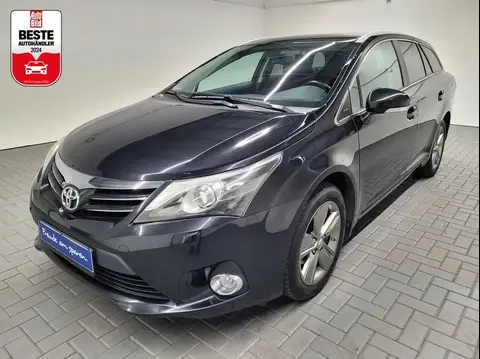 Used TOYOTA AVENSIS Petrol 2015 Ad 