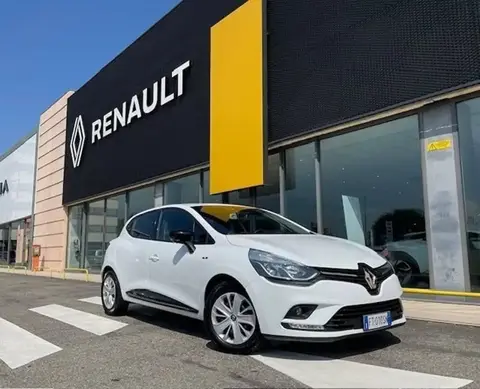 Used RENAULT CLIO Diesel 2019 Ad 