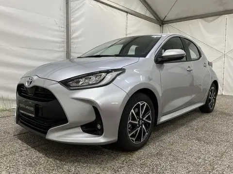 Used TOYOTA YARIS Hybrid 2021 Ad 