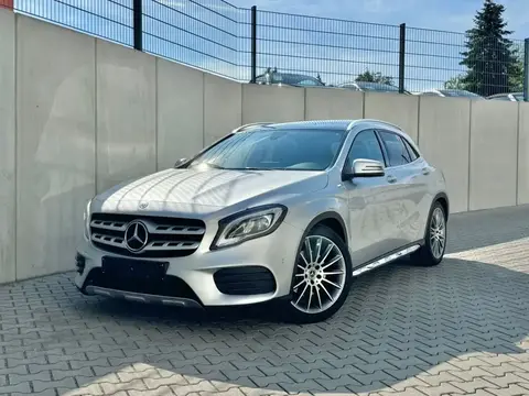 Used MERCEDES-BENZ CLASSE GLA Petrol 2019 Ad 