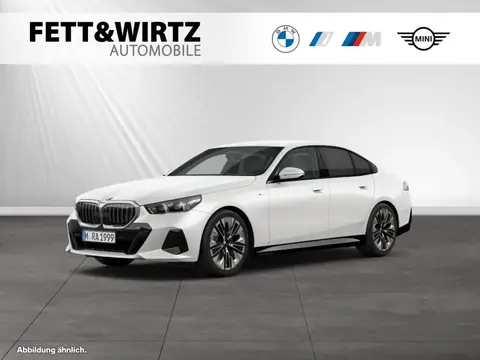 Annonce BMW SERIE 5 Essence 2024 d'occasion 