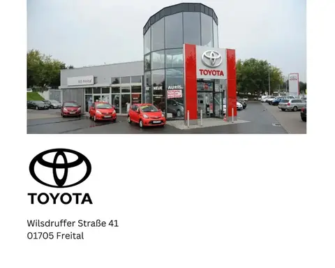 Used TOYOTA C-HR Hybrid 2024 Ad 