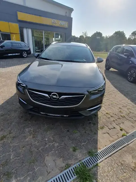 Used OPEL INSIGNIA Petrol 2017 Ad 