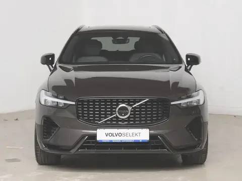 Used VOLVO XC60 Hybrid 2022 Ad 