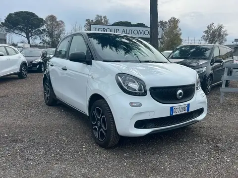 Annonce SMART FORFOUR Essence 2018 d'occasion 