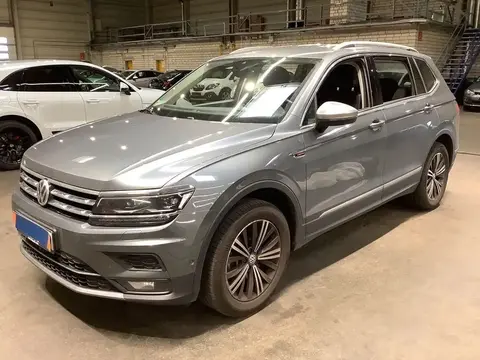 Used VOLKSWAGEN TIGUAN Petrol 2018 Ad 