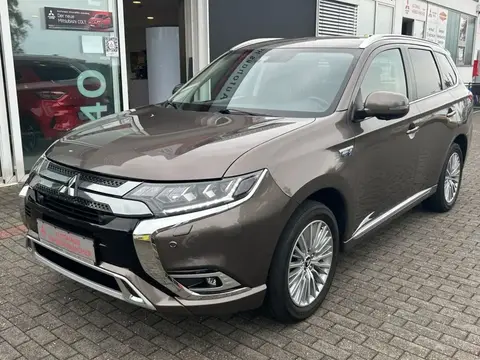 Used MITSUBISHI OUTLANDER Hybrid 2020 Ad 