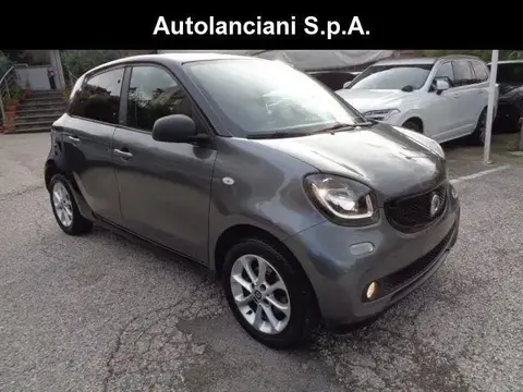 Annonce SMART FORFOUR Essence 2017 d'occasion 