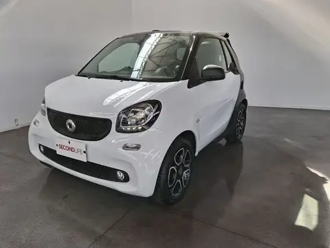 Annonce SMART FORTWO Essence 2018 d'occasion 