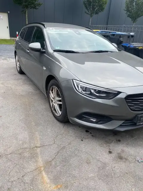 Used OPEL INSIGNIA Diesel 2019 Ad 