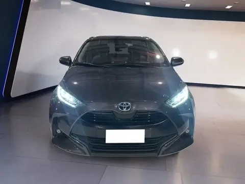 Used TOYOTA YARIS Hybrid 2021 Ad 