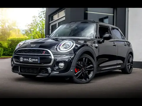 Used MINI COOPER Petrol 2018 Ad 