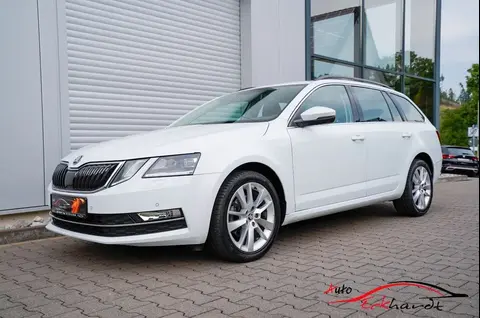 Used SKODA OCTAVIA Petrol 2019 Ad 