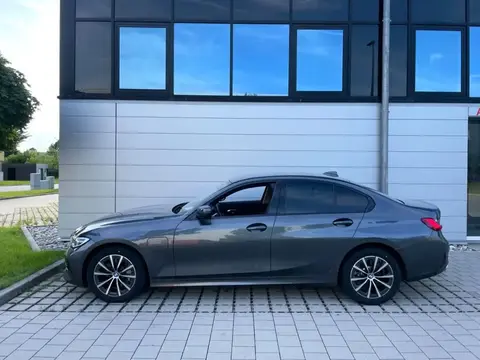 Used BMW SERIE 3 Hybrid 2019 Ad 