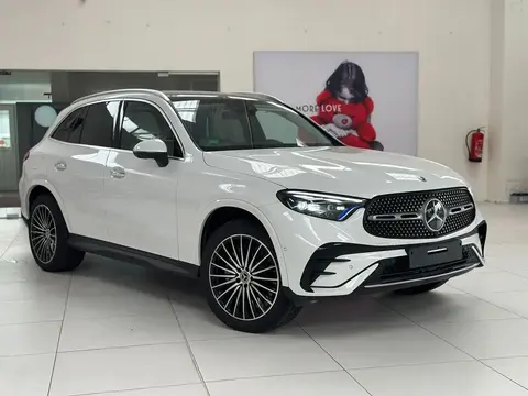 Used MERCEDES-BENZ CLASSE GLC Hybrid 2024 Ad 