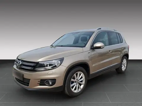 Used VOLKSWAGEN TIGUAN Petrol 2015 Ad 