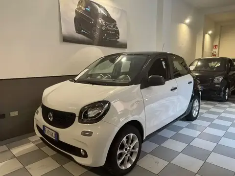 Annonce SMART FORFOUR Essence 2017 d'occasion 