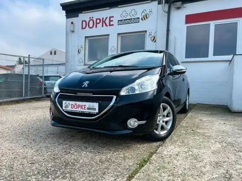 Used PEUGEOT 208 Petrol 2015 Ad 