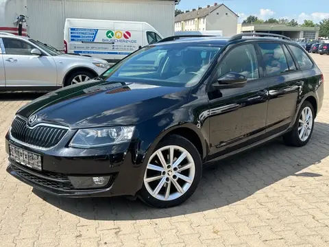 Used SKODA OCTAVIA Petrol 2016 Ad 