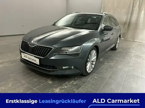 Used SKODA SUPERB Petrol 2019 Ad 