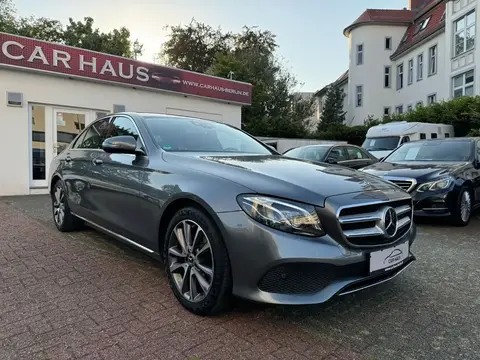 Used MERCEDES-BENZ CLASSE E Petrol 2017 Ad 