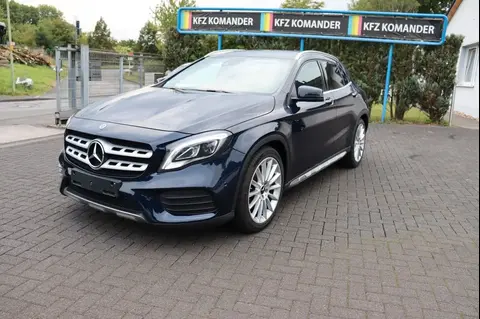 Used MERCEDES-BENZ CLASSE GLA Petrol 2017 Ad 