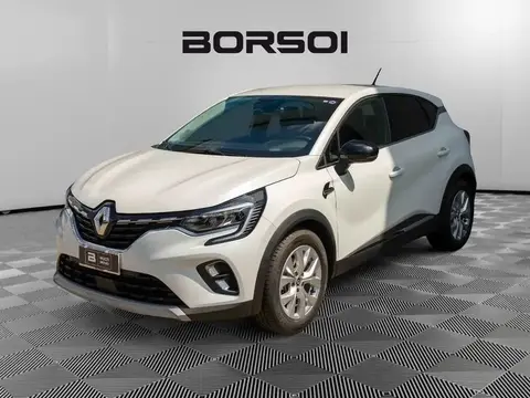 Used RENAULT CAPTUR Hybrid 2021 Ad 