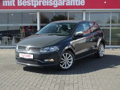 Used VOLKSWAGEN POLO Petrol 2017 Ad Germany