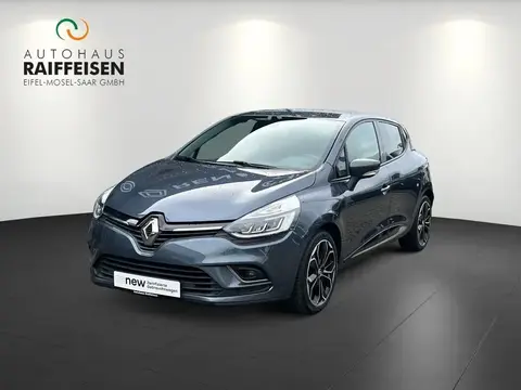 Used RENAULT CLIO Petrol 2019 Ad Germany