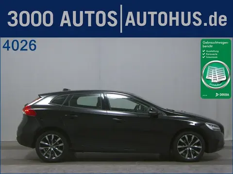 Used VOLVO V40 Petrol 2019 Ad 