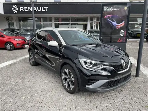 Used RENAULT CAPTUR Hybrid 2021 Ad 