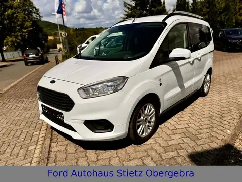 Used FORD TOURNEO Petrol 2019 Ad 