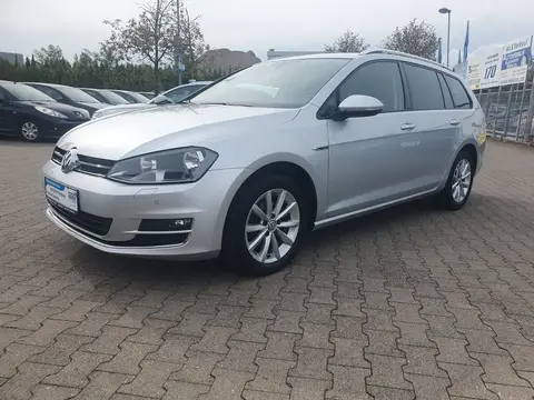 Used VOLKSWAGEN GOLF Petrol 2015 Ad 