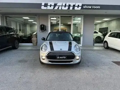 Used MINI COOPER Petrol 2017 Ad 