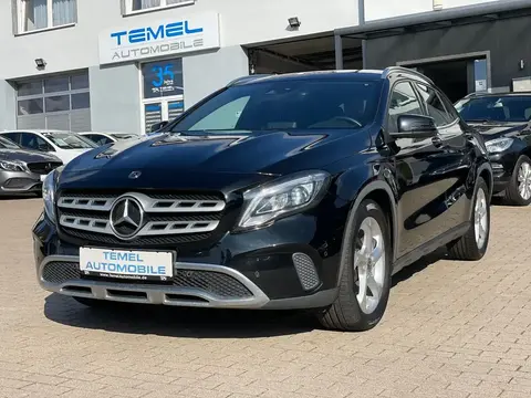 Used MERCEDES-BENZ CLASSE GLA Petrol 2017 Ad 