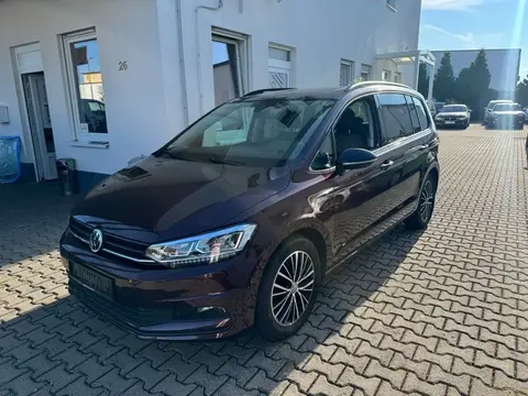 Used VOLKSWAGEN TOURAN Petrol 2018 Ad 