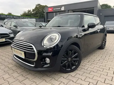 Used MINI COOPER Petrol 2015 Ad 