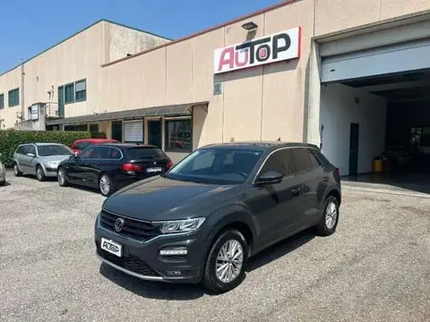 Used VOLKSWAGEN T-ROC Diesel 2021 Ad 