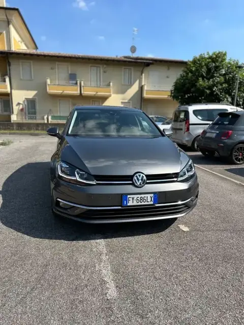 Used VOLKSWAGEN GOLF Diesel 2019 Ad 