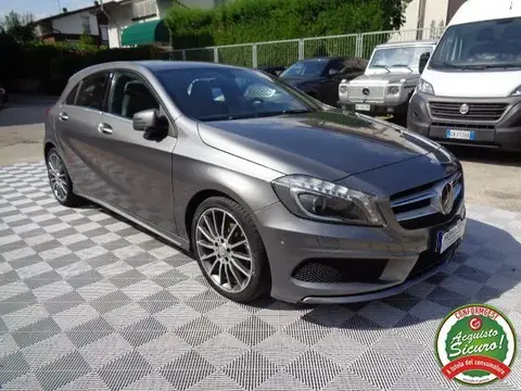 Annonce MERCEDES-BENZ CLASSE A Diesel 2015 d'occasion 