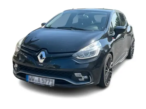 Used RENAULT CLIO Petrol 2017 Ad 