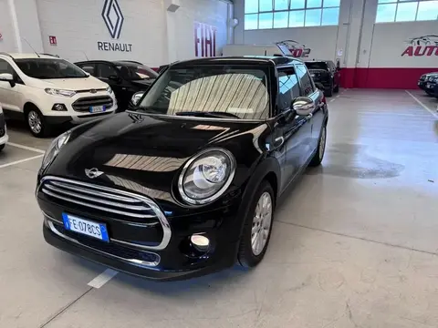 Used MINI COOPER Petrol 2015 Ad 