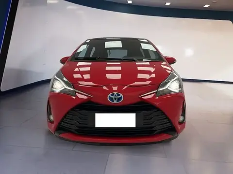 Used TOYOTA YARIS Hybrid 2019 Ad 