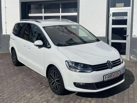 Used VOLKSWAGEN SHARAN Petrol 2017 Ad 