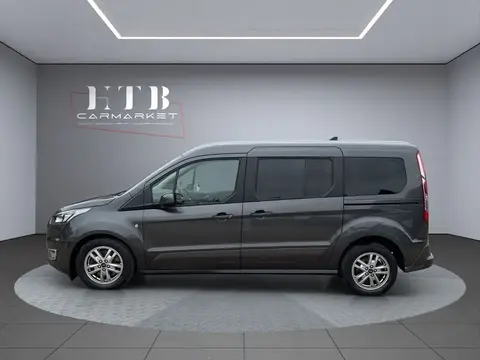 Used FORD GRAND TOURNEO Diesel 2021 Ad 