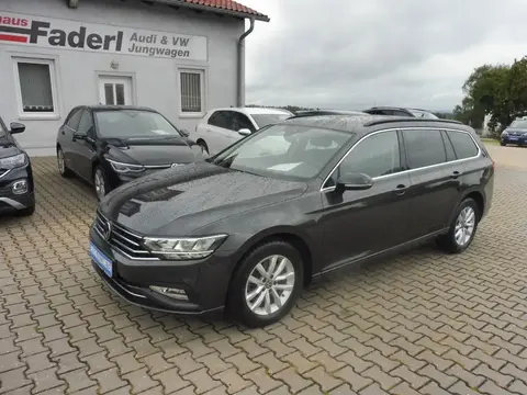 Used VOLKSWAGEN PASSAT Petrol 2023 Ad 